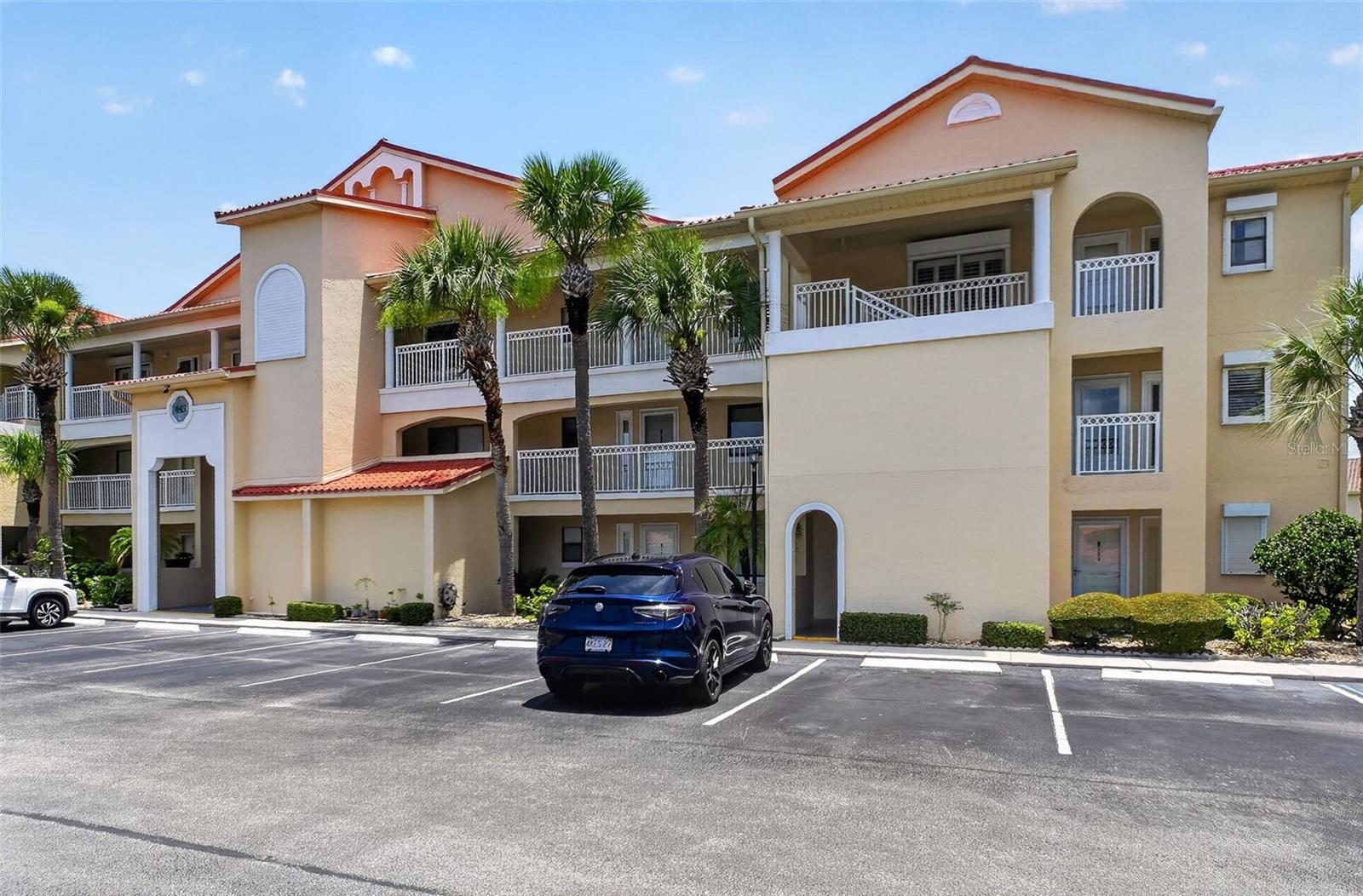 443 Bouchelle Dr #302 Property Photo 26
