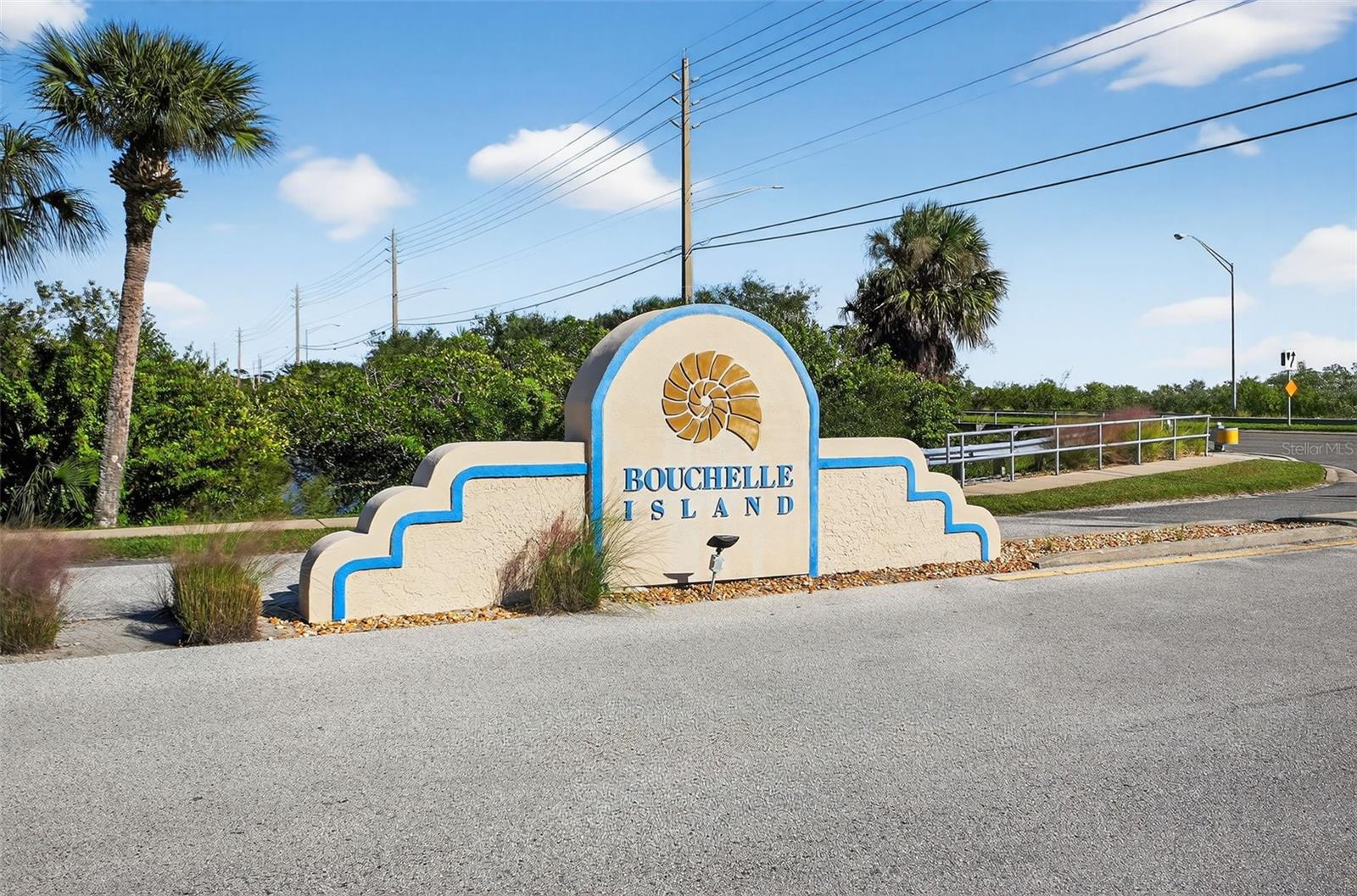 443 Bouchelle Dr #302 Property Photo 44