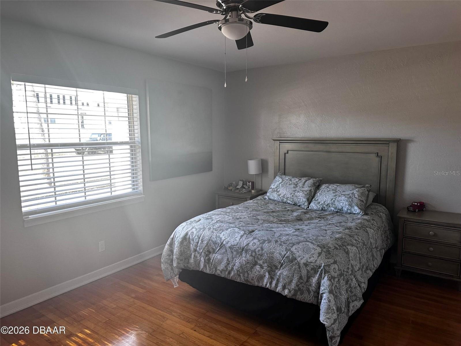 1711 Ocean Dunes Ter Property Photo 4