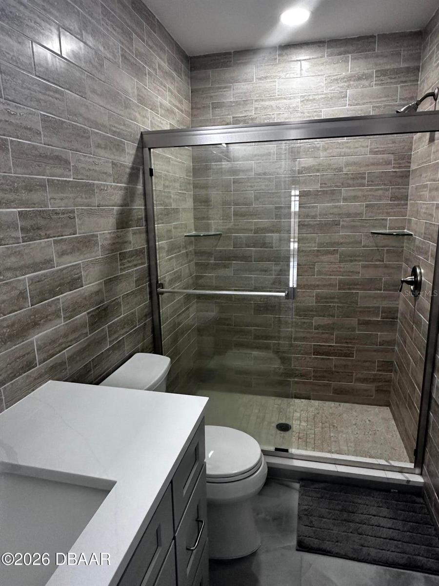 1711 Ocean Dunes Ter Property Photo 10