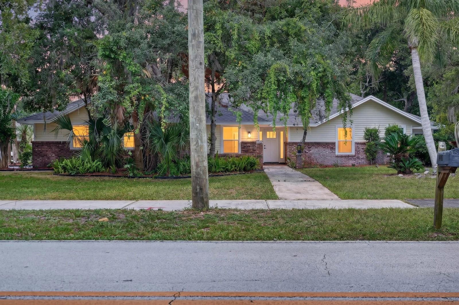 1510 N Beach St Property Photo 1