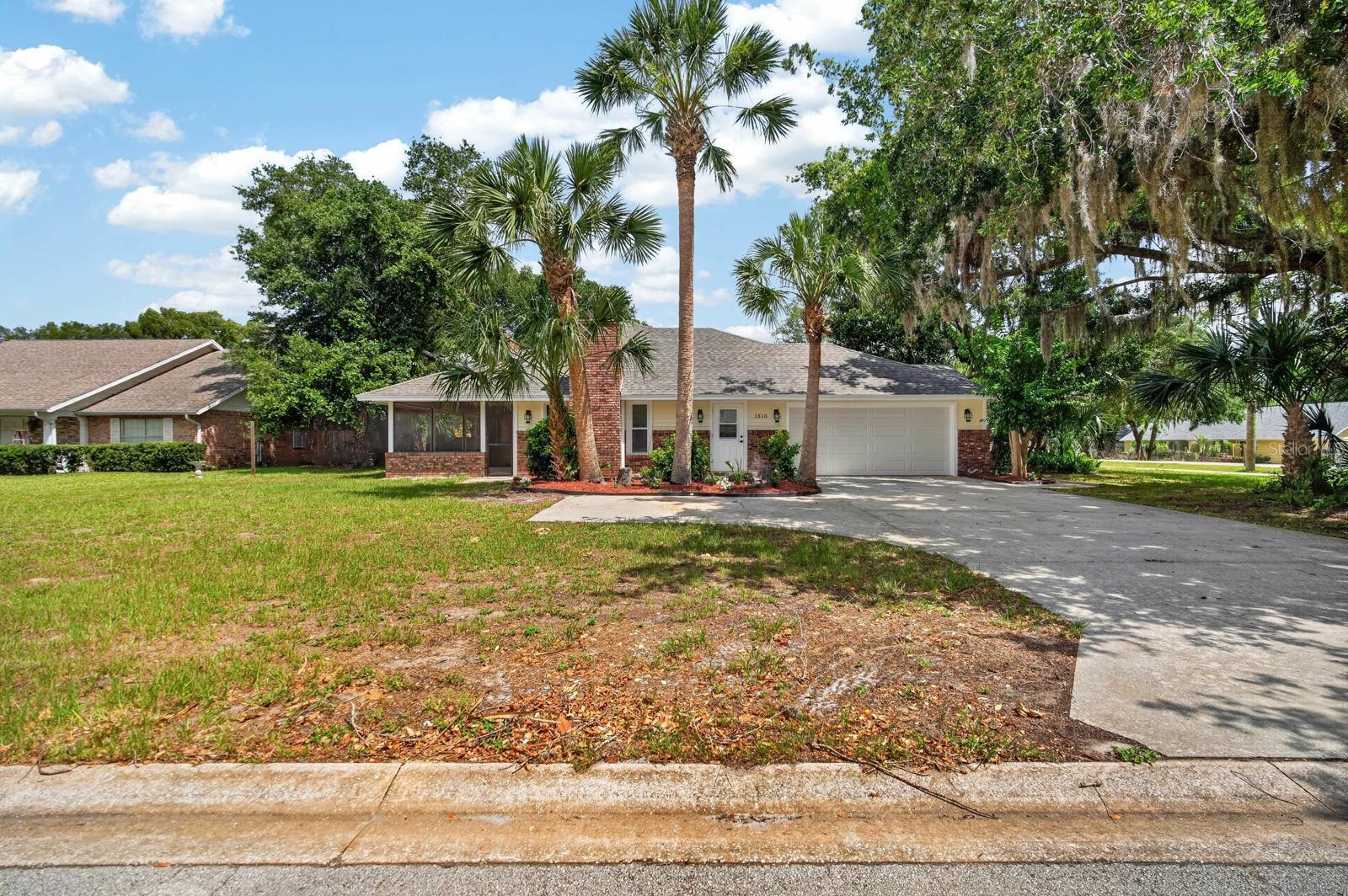 1510 N Beach St Property Photo 4