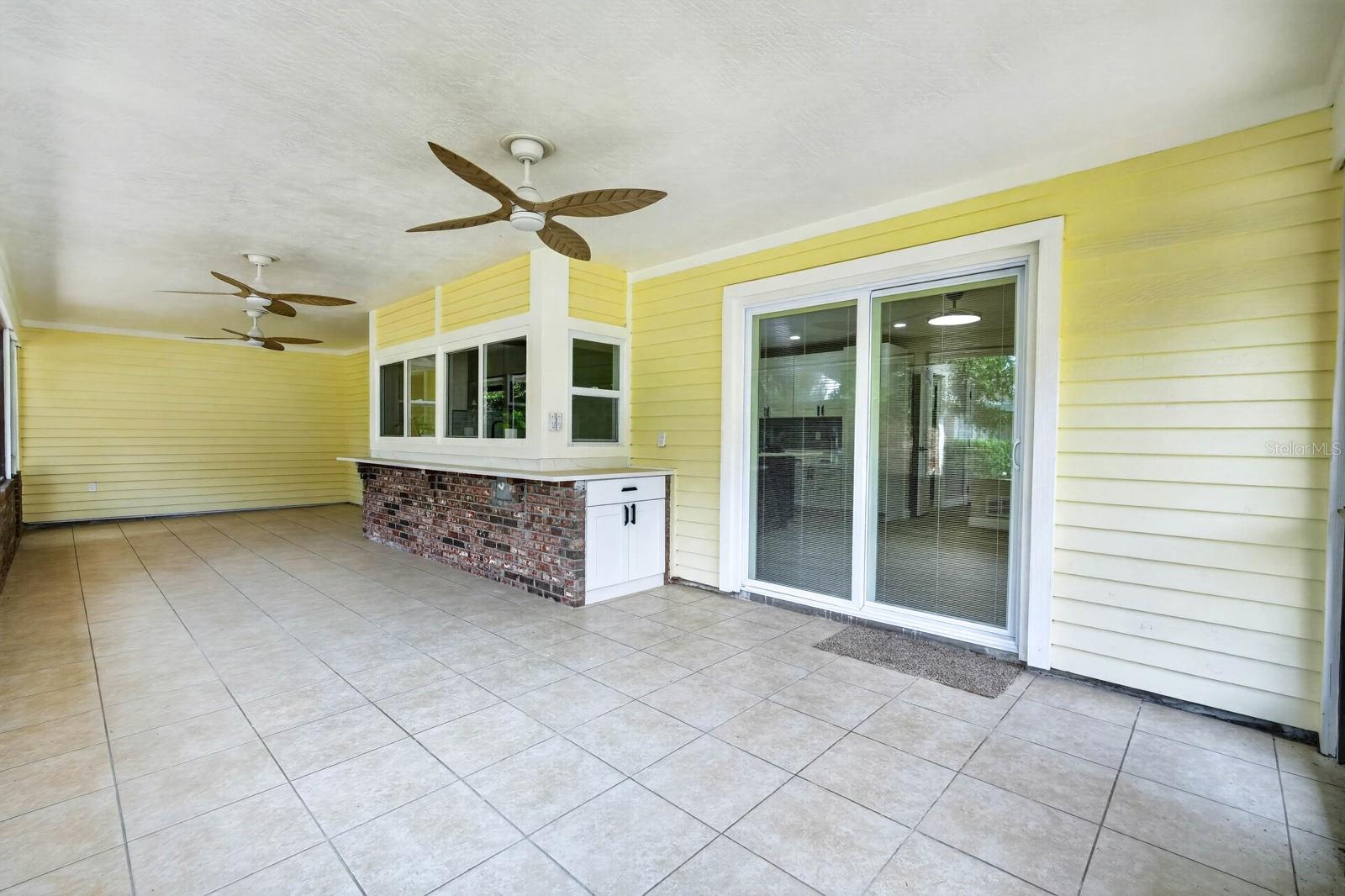 1510 N Beach St Property Photo 24