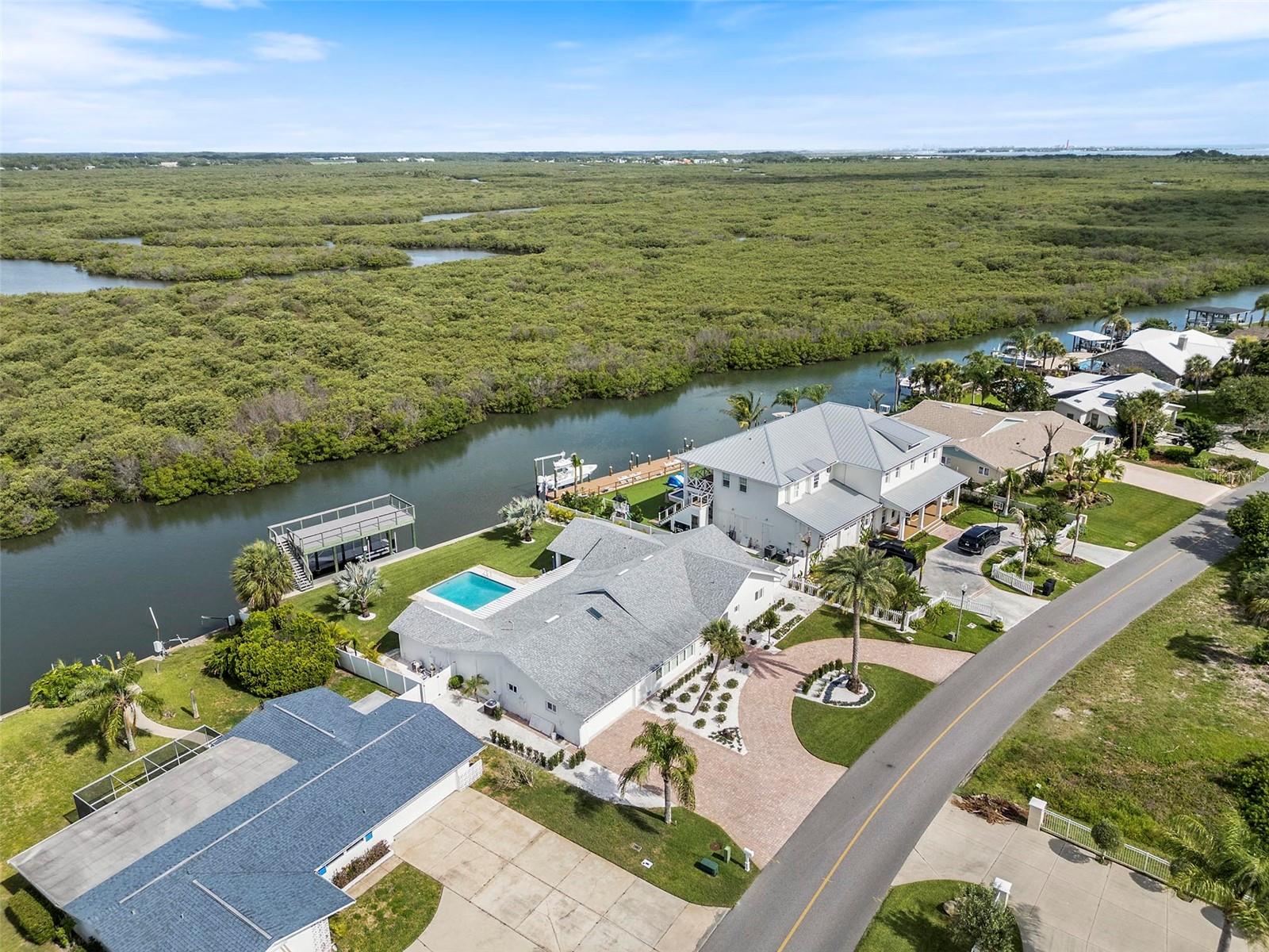 232 Quay Assisi Property Photo 6