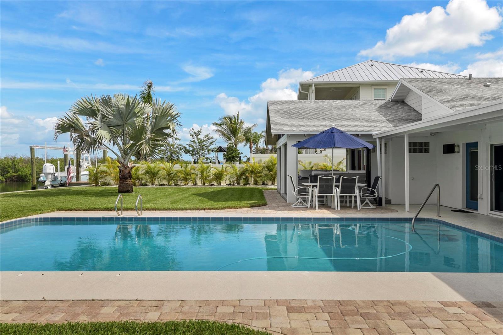 232 Quay Assisi Property Photo 40