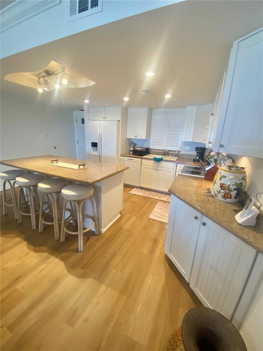 5501 Atlantic #107 Property Photo 16