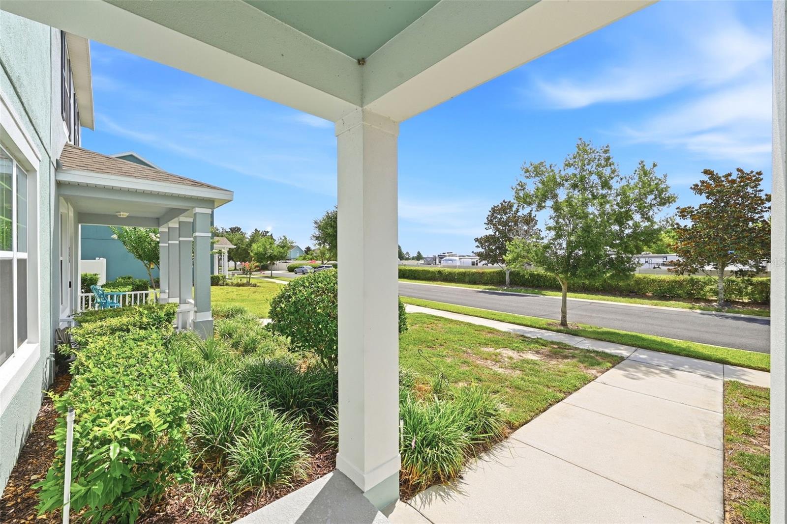 528 Rainbow Springs Loop Property Photo 4