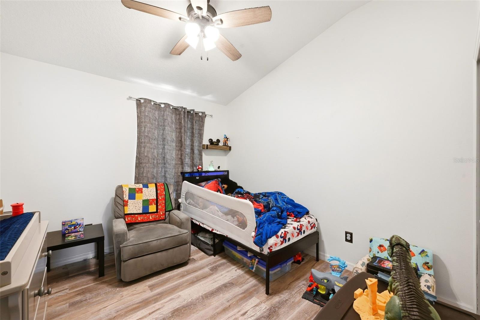 528 Rainbow Springs Loop Property Photo 26
