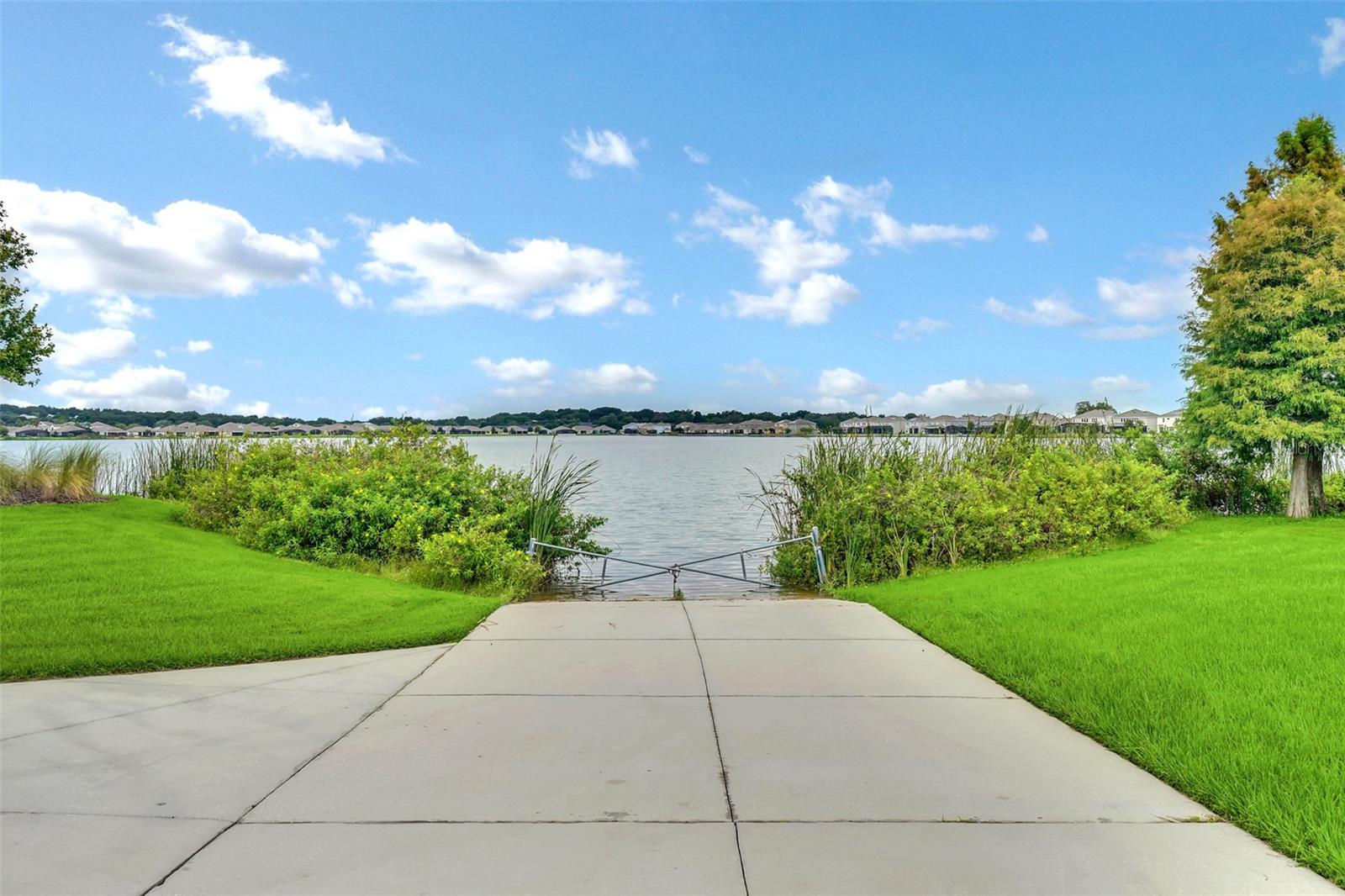 528 Rainbow Springs Loop Property Photo 46