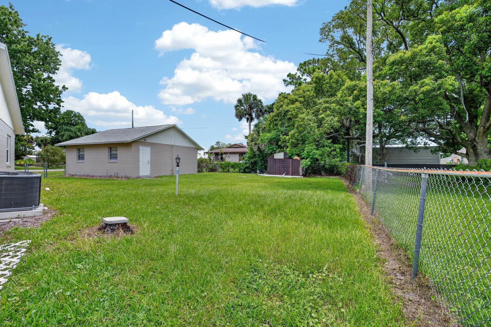 2205 Juniper Dr Property Photo 23