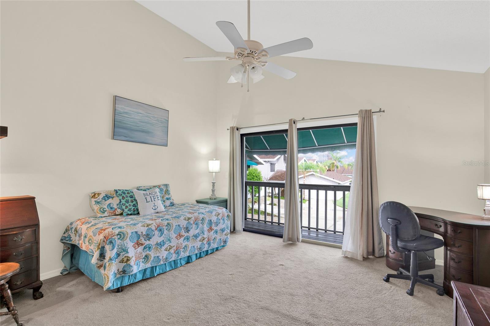113 Lagoon Ct Property Photo 22