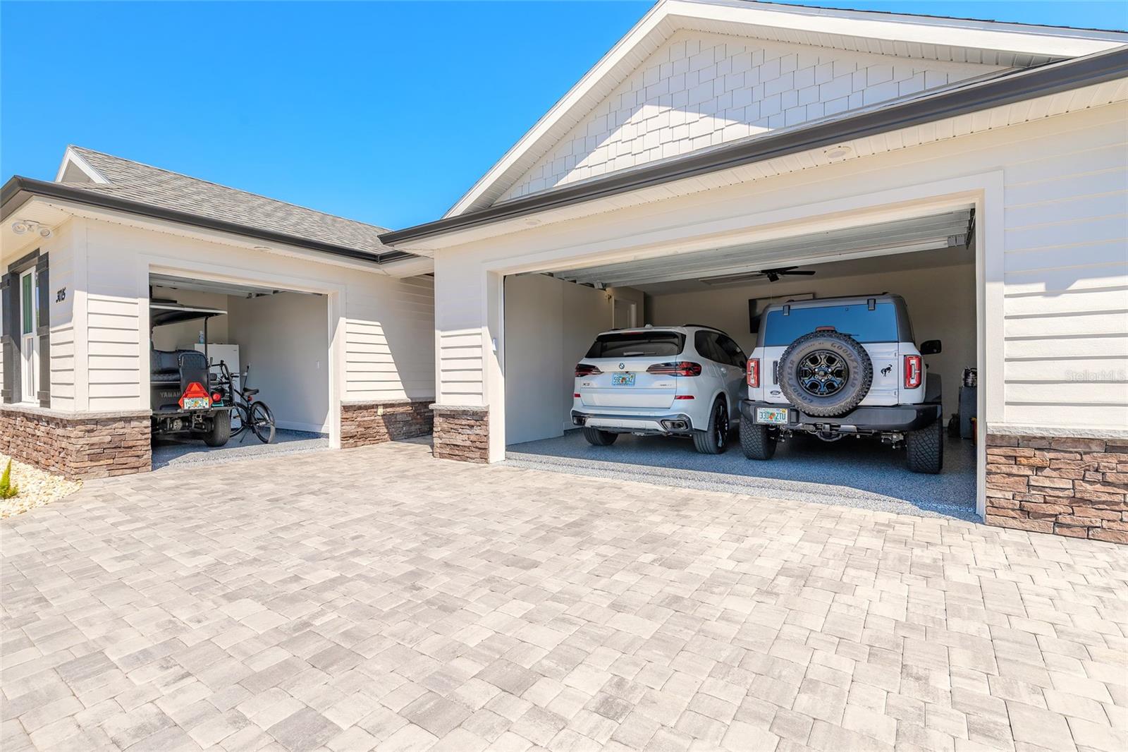 3015 Portofino Blvd Property Photo 44