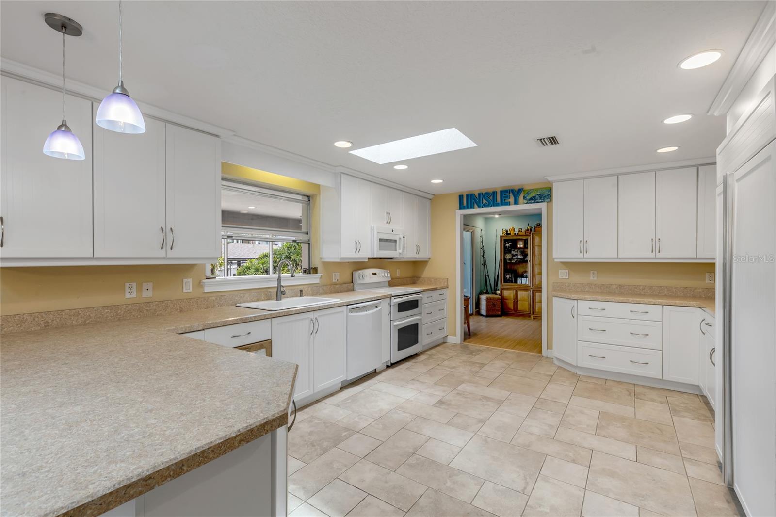 109 Via Benevento Property Photo 6