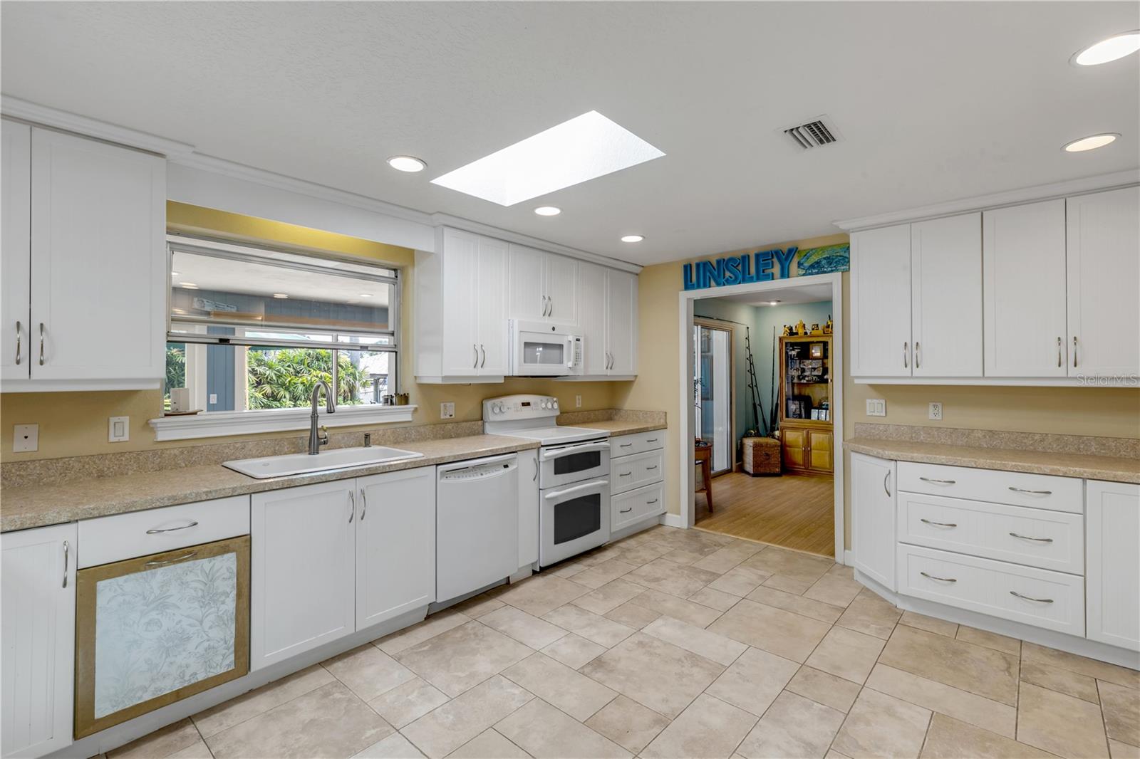 109 Via Benevento Property Photo 27