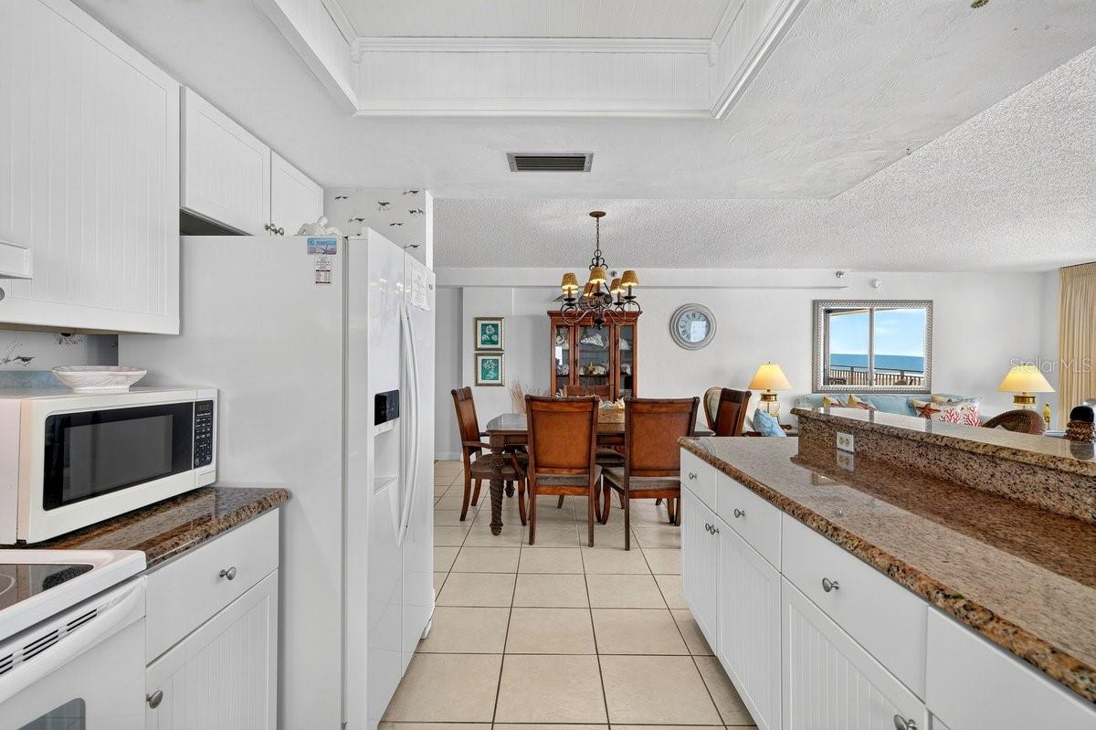 4139 S Atlantic Ave #b409 Property Photo 23