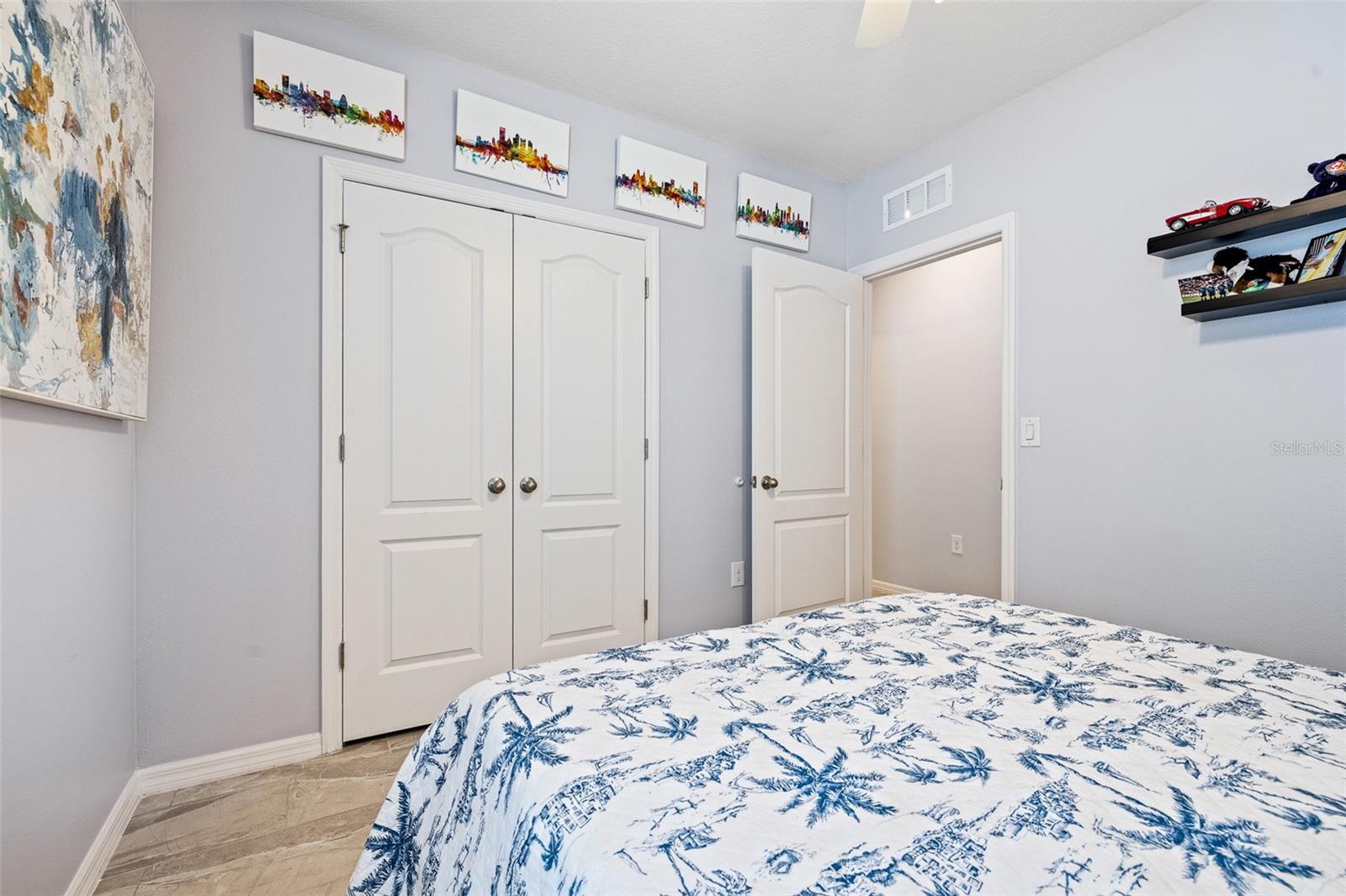 548 Armoyan Way Property Photo 16