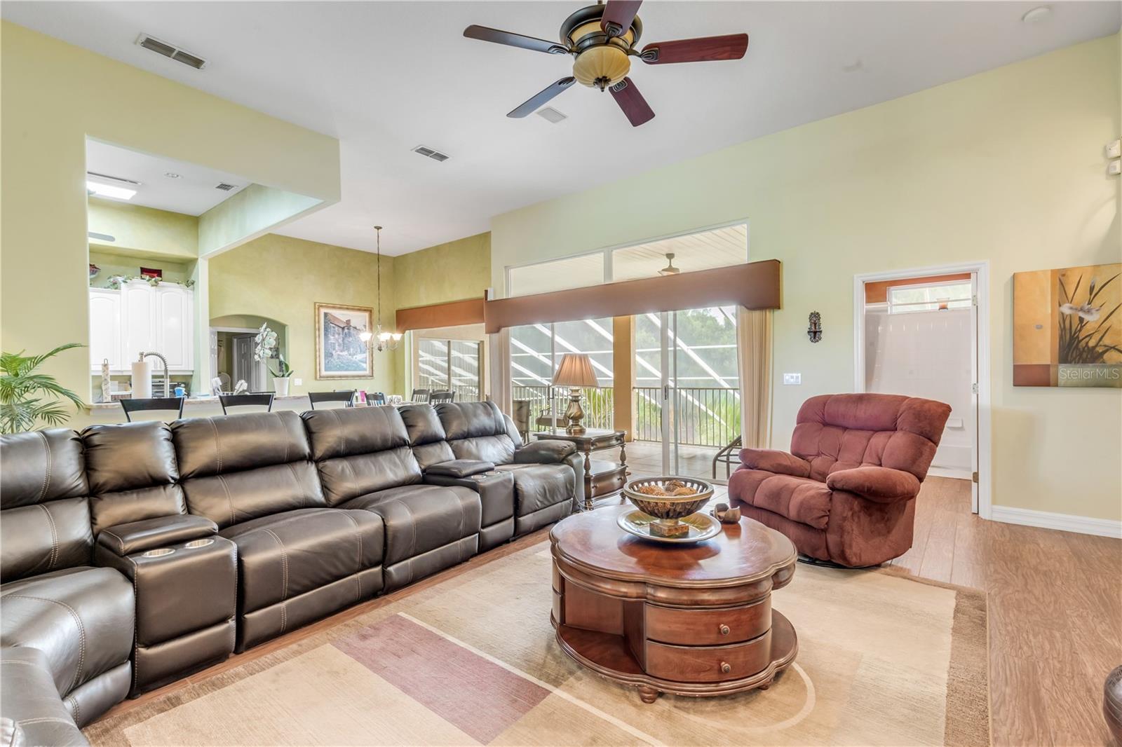 5842 Spruce Creek Woods Dr Property Photo 16
