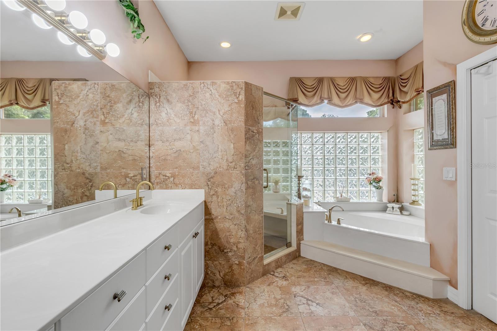 5842 Spruce Creek Woods Dr Property Photo 35