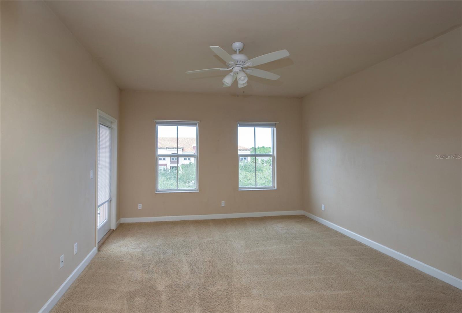 424 Luna Bella Ln #424 Property Photo 13