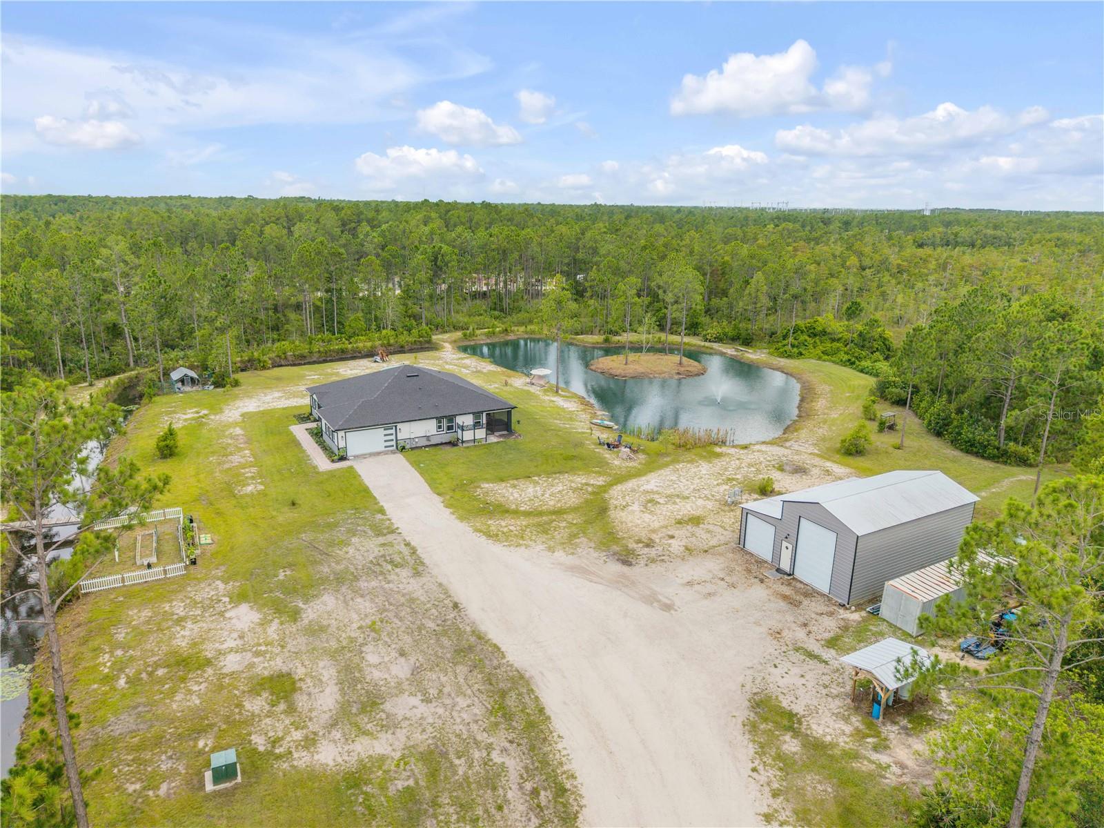 300 Omega Ranch Rd Property Photo 3