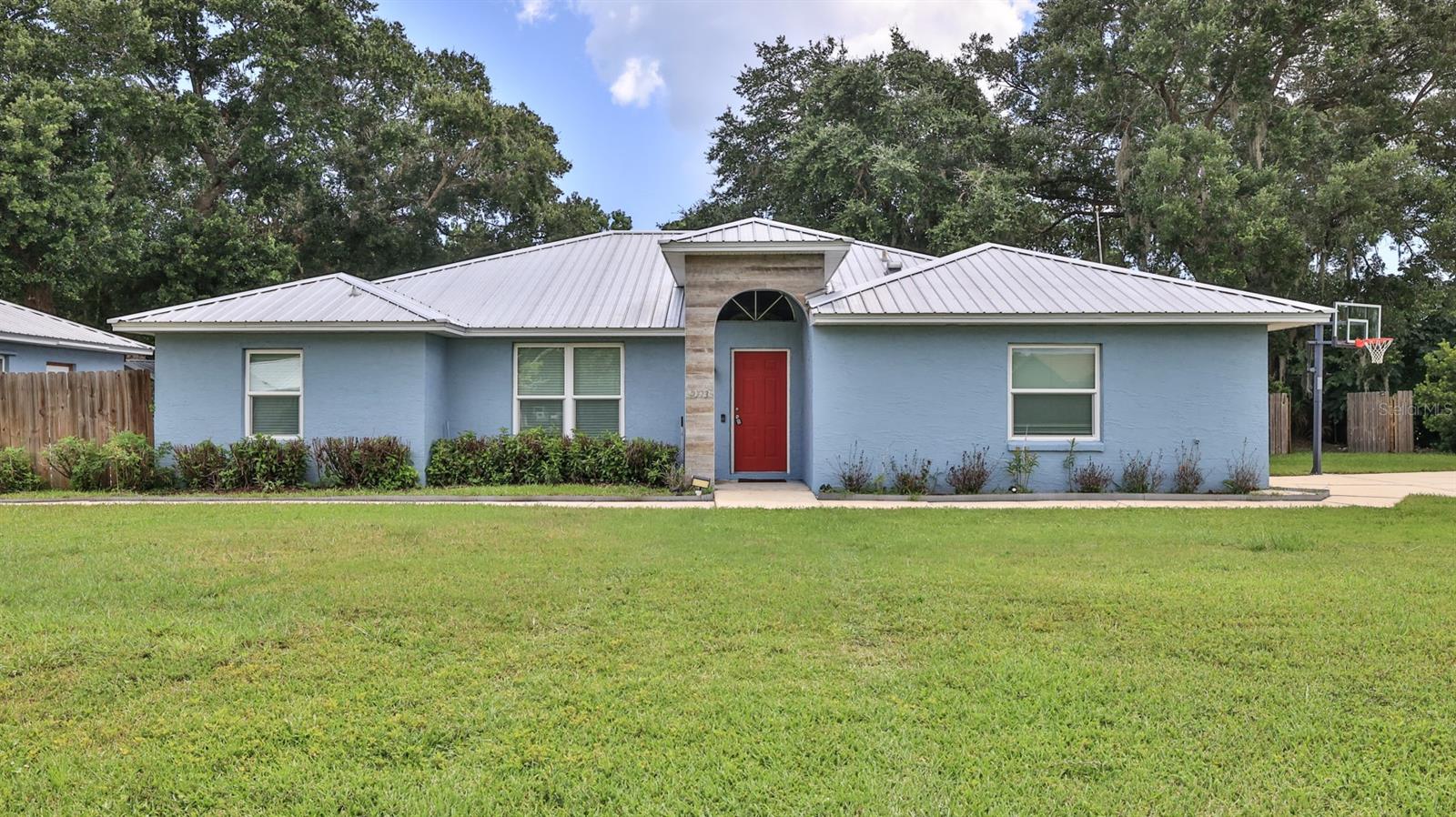 2773 Date Palm Dr Property Photo 1