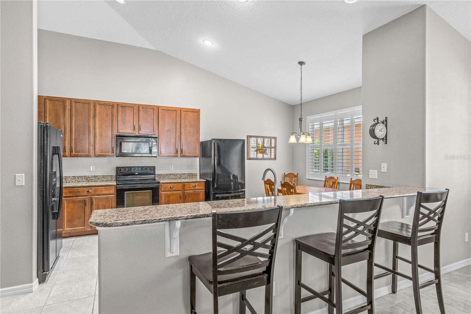 511 Safe Harbor Dr Property Photo 12