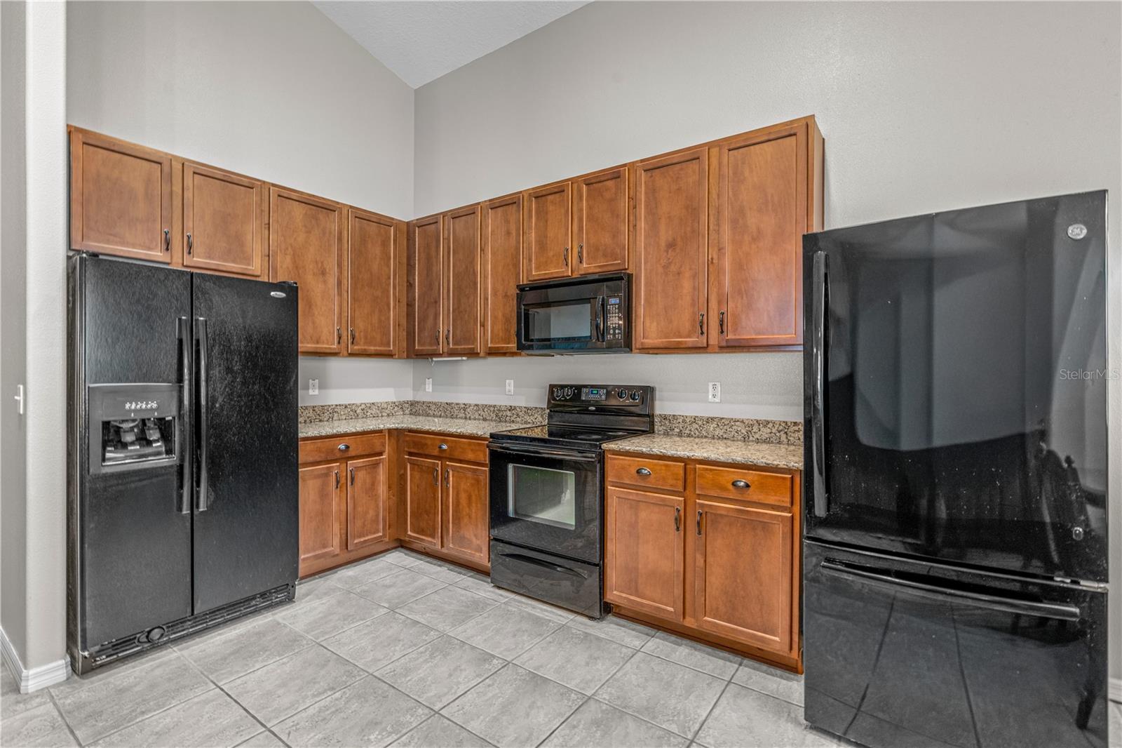511 Safe Harbor Dr Property Photo 13