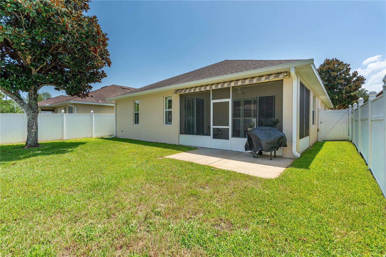 511 Safe Harbor Dr Property Photo 32