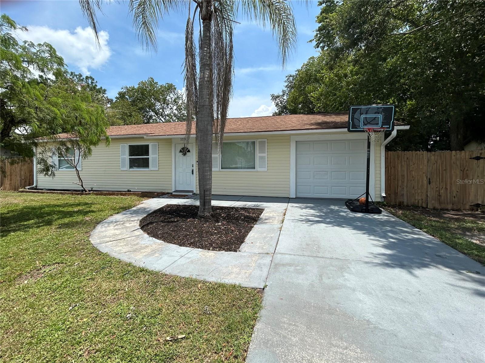 3223 UMBRELLA TREE DR Property Photo 1