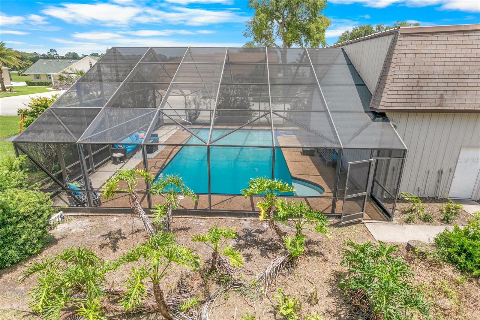38 Lazy Eight Dr Property Photo 17