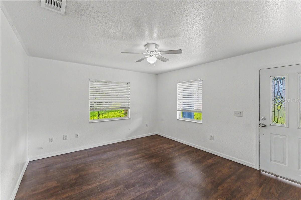 156 Gaines St Property Photo 4