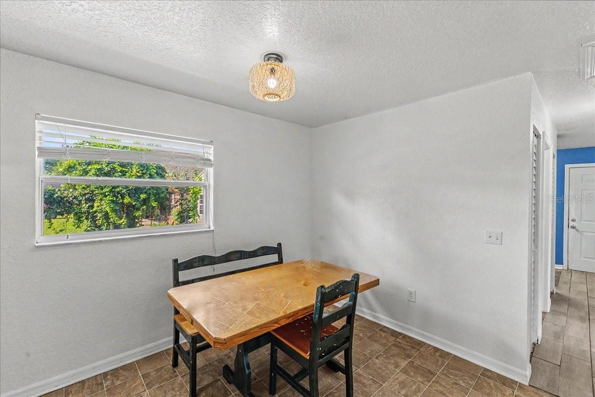 156 Gaines St Property Photo 6