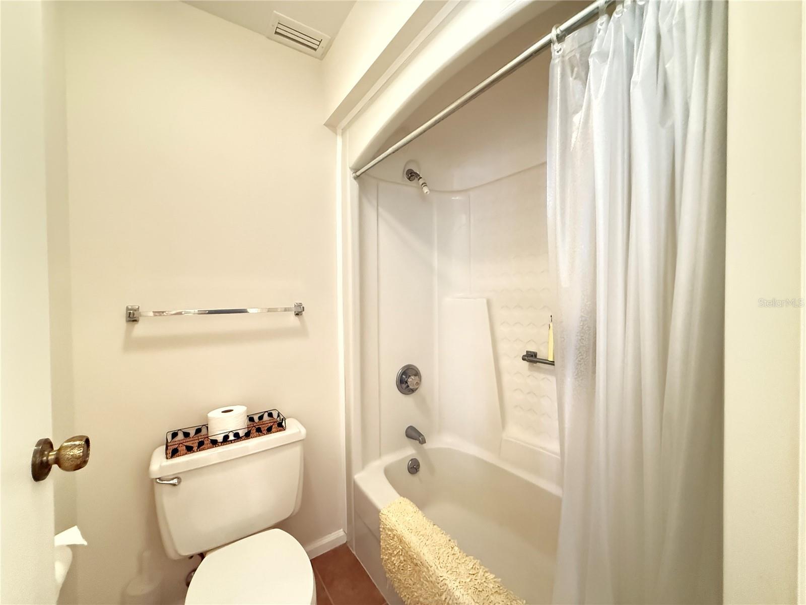 33 Andrea Dr Property Photo 43