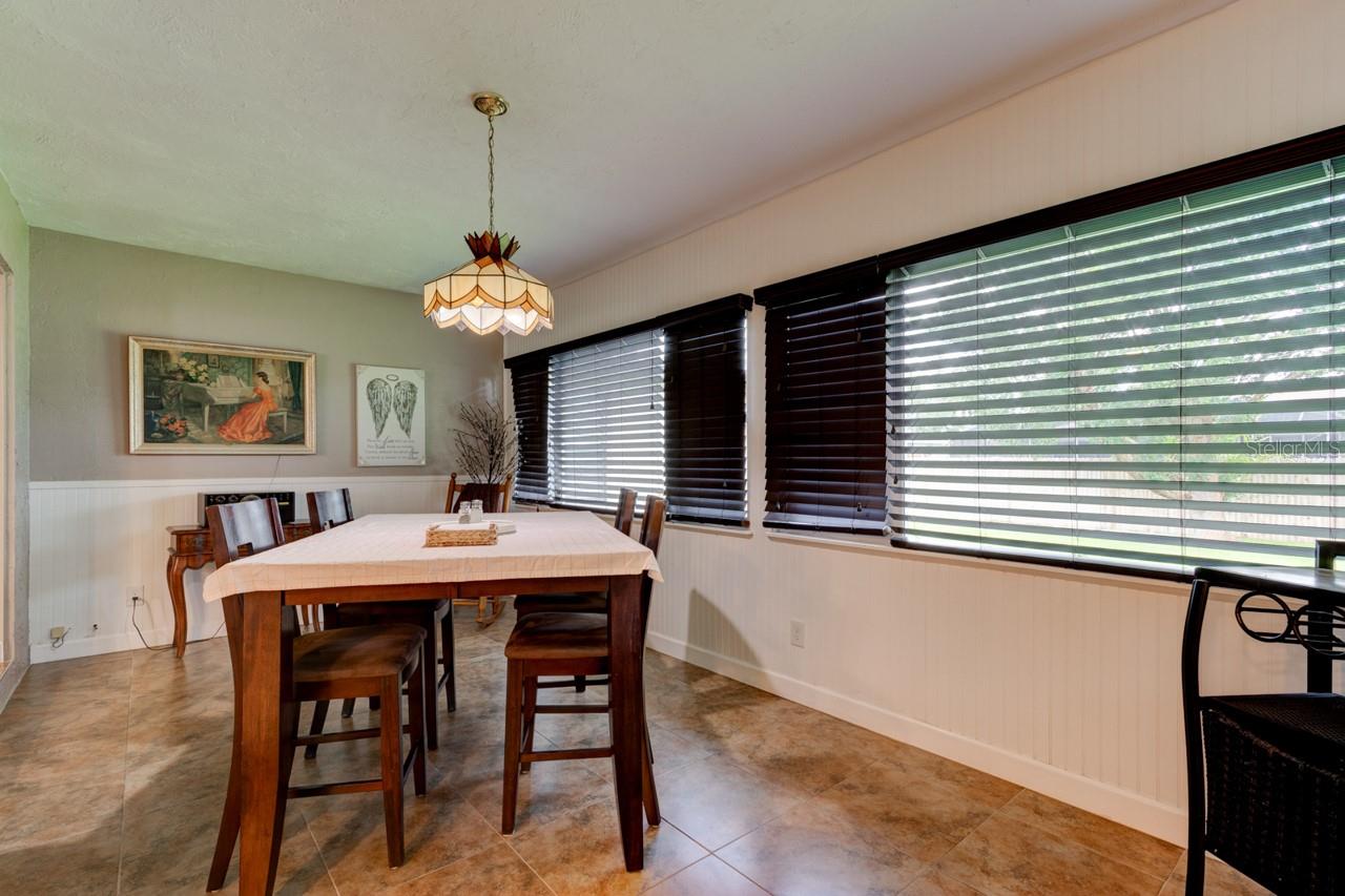 103 Dee St Property Photo 18