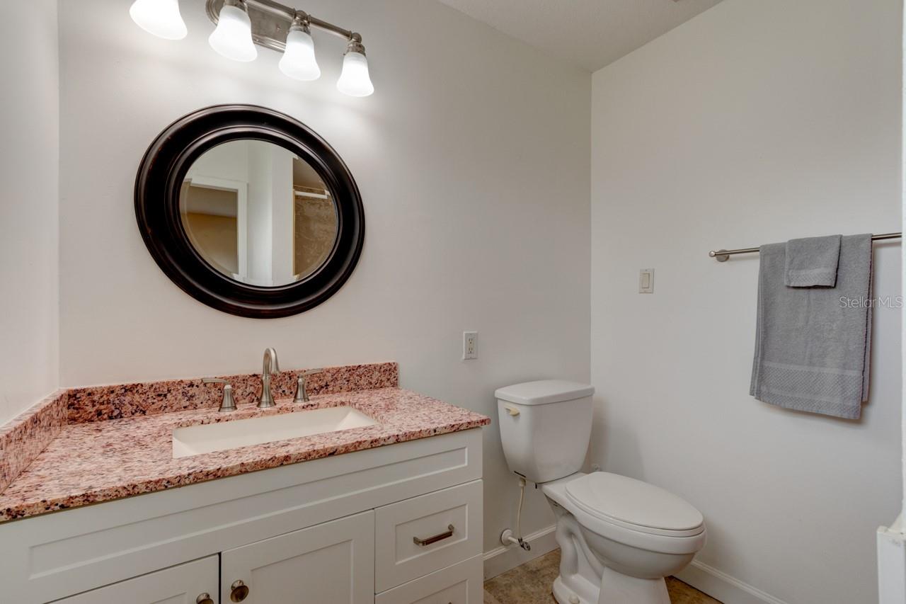 103 Dee St Property Photo 23