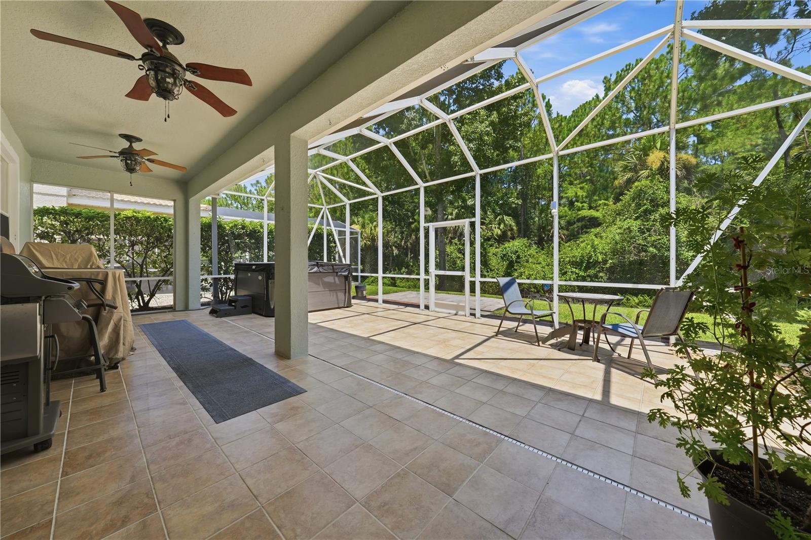 489 Luna Bella Ln Property Photo 46