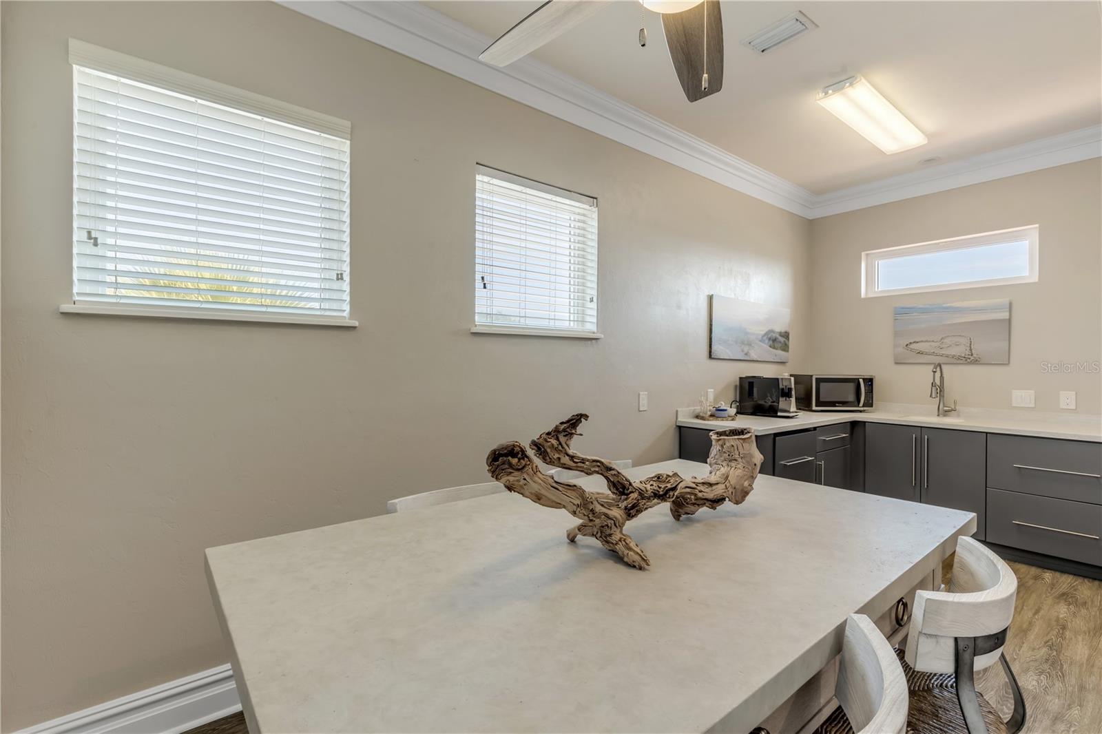 417 Quay Assisi Property Photo 58