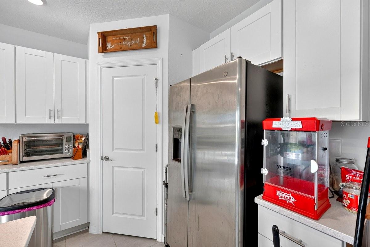 365 River Front Way Property Photo 18