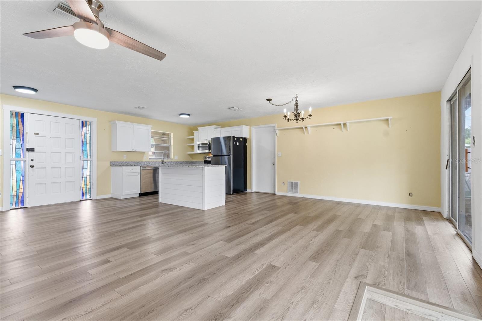 2021 Oriole Ln Property Photo 36