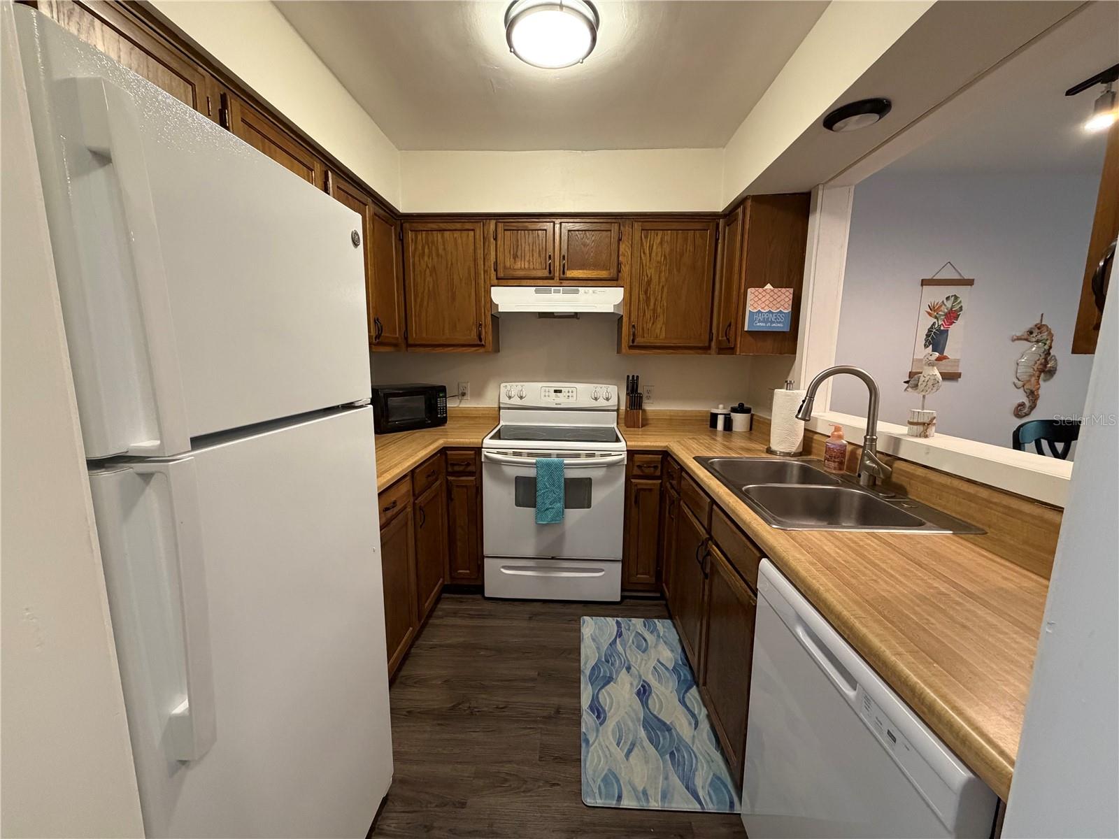 10105 Vixen Pl Property Photo 10