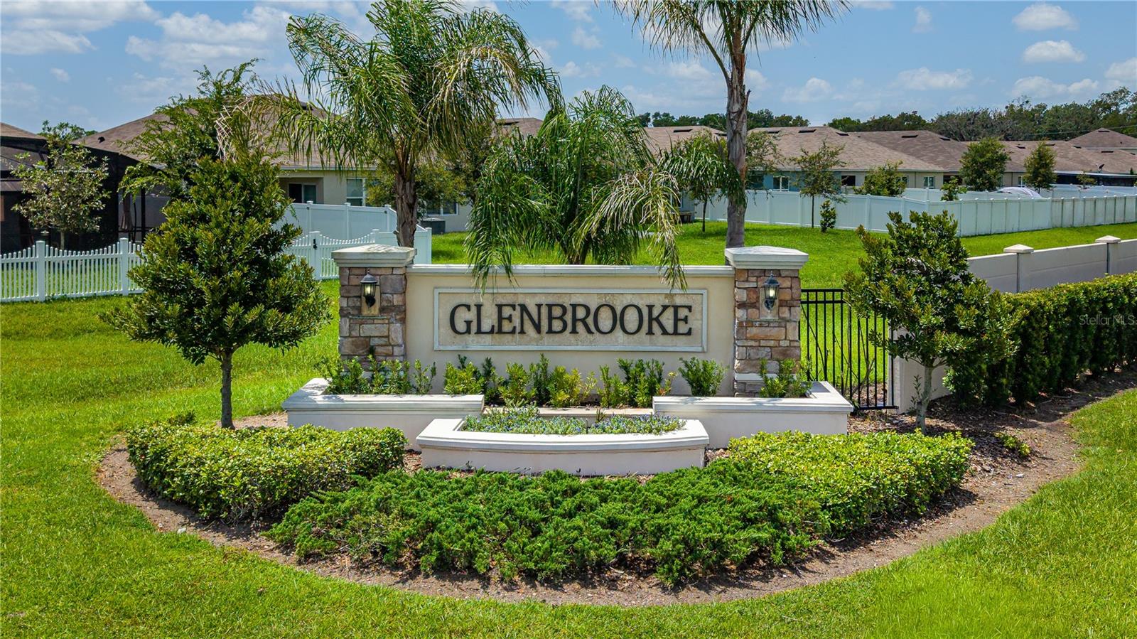 2731 Fieldbrooke Way Property Photo 2