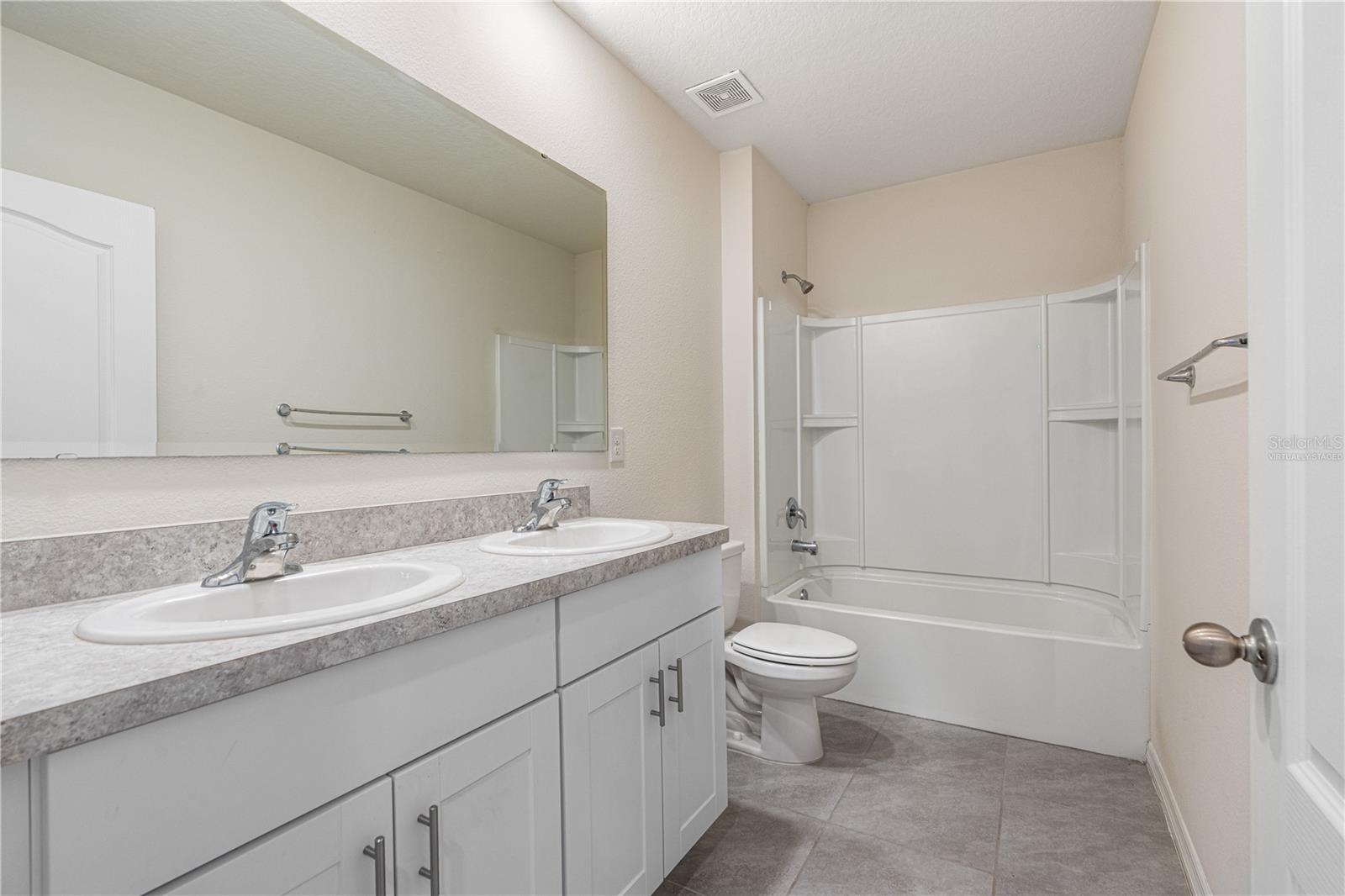 2731 Fieldbrooke Way Property Photo 49