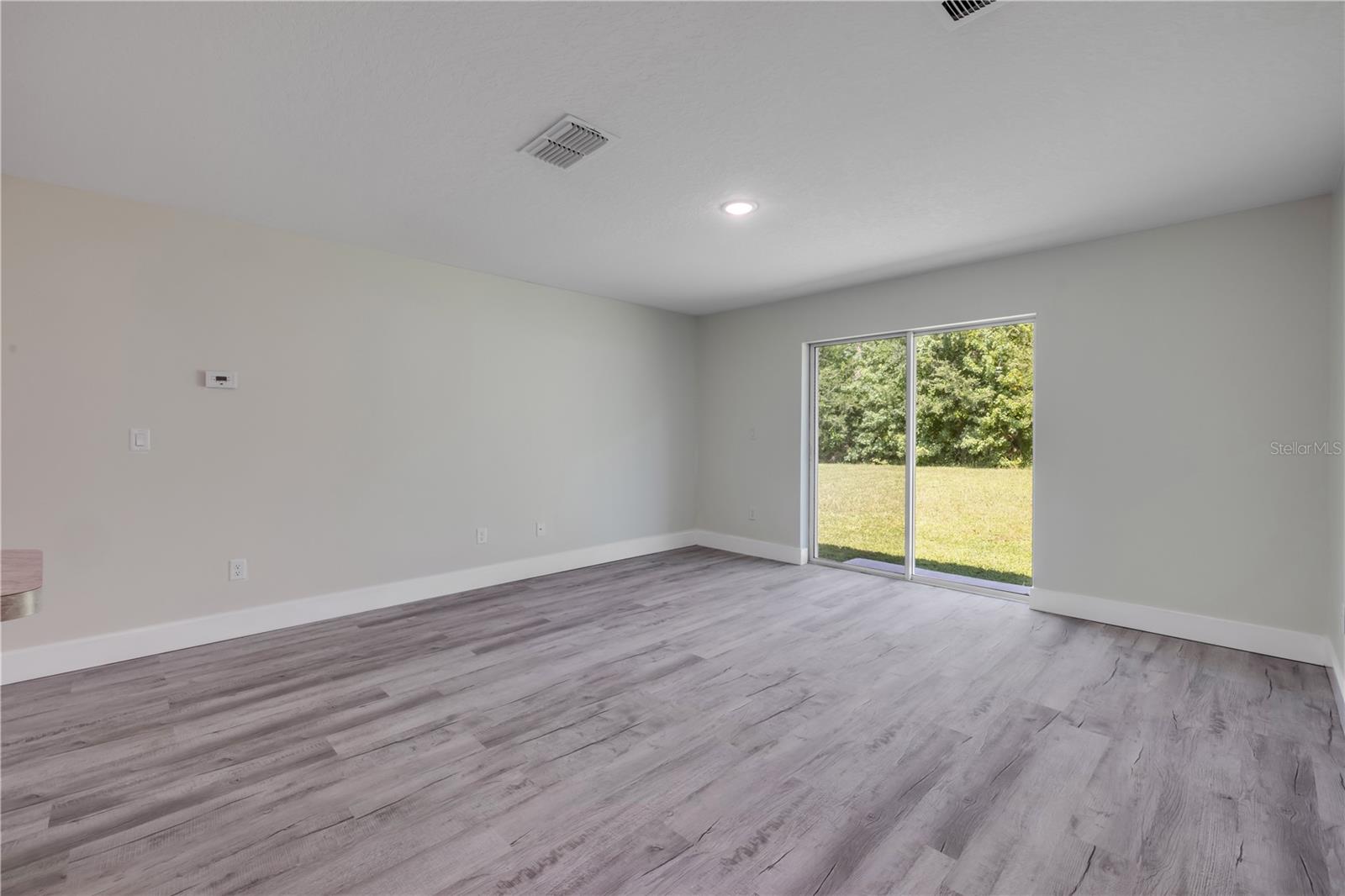 176 Pine Grove Dr Property Photo 14