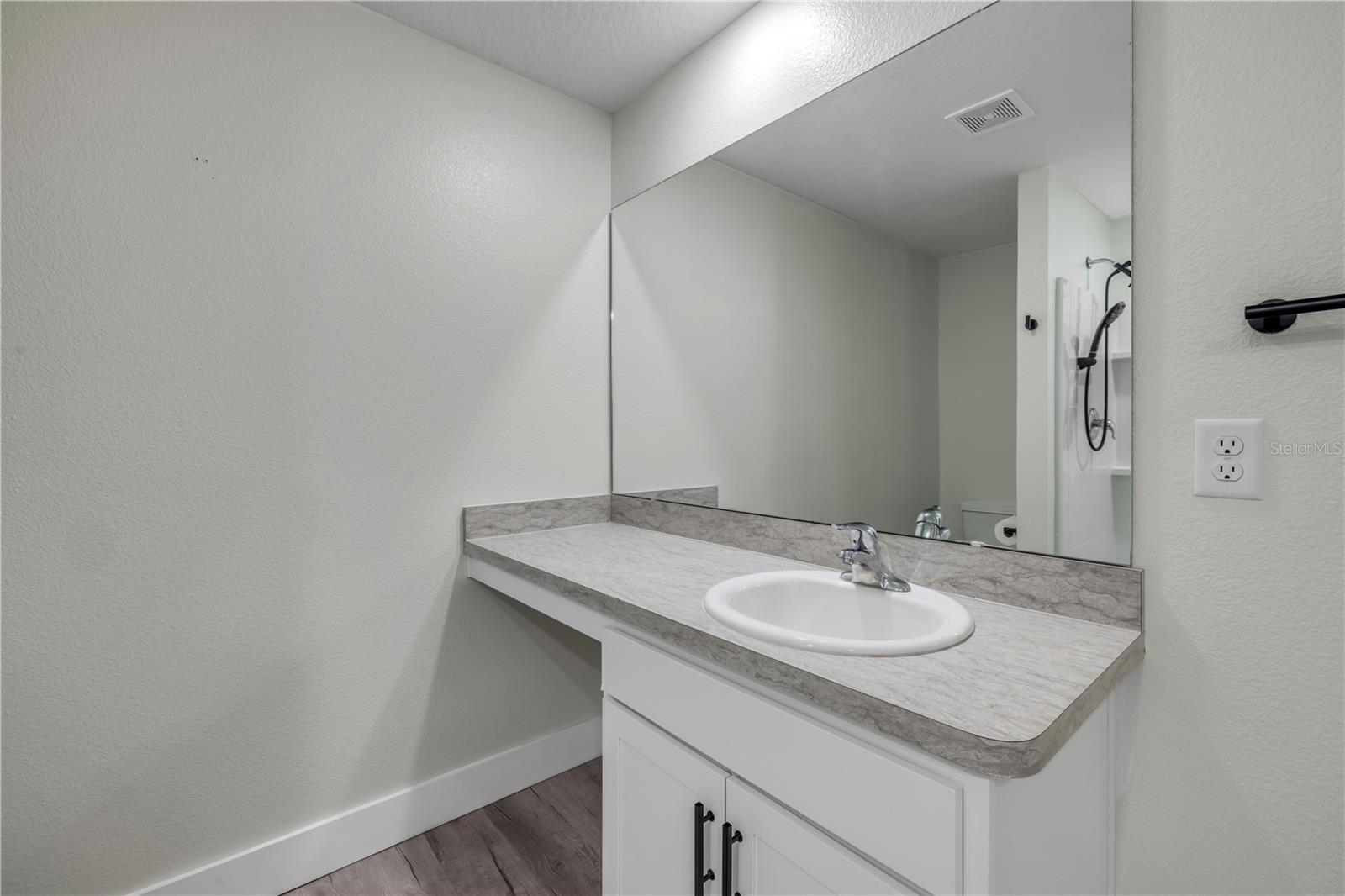 176 Pine Grove Dr Property Photo 25