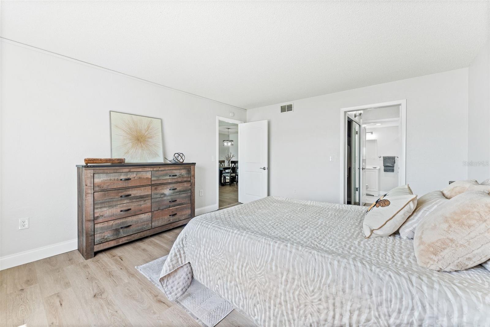 3606 S Peninsula Dr #103 Property Photo 23