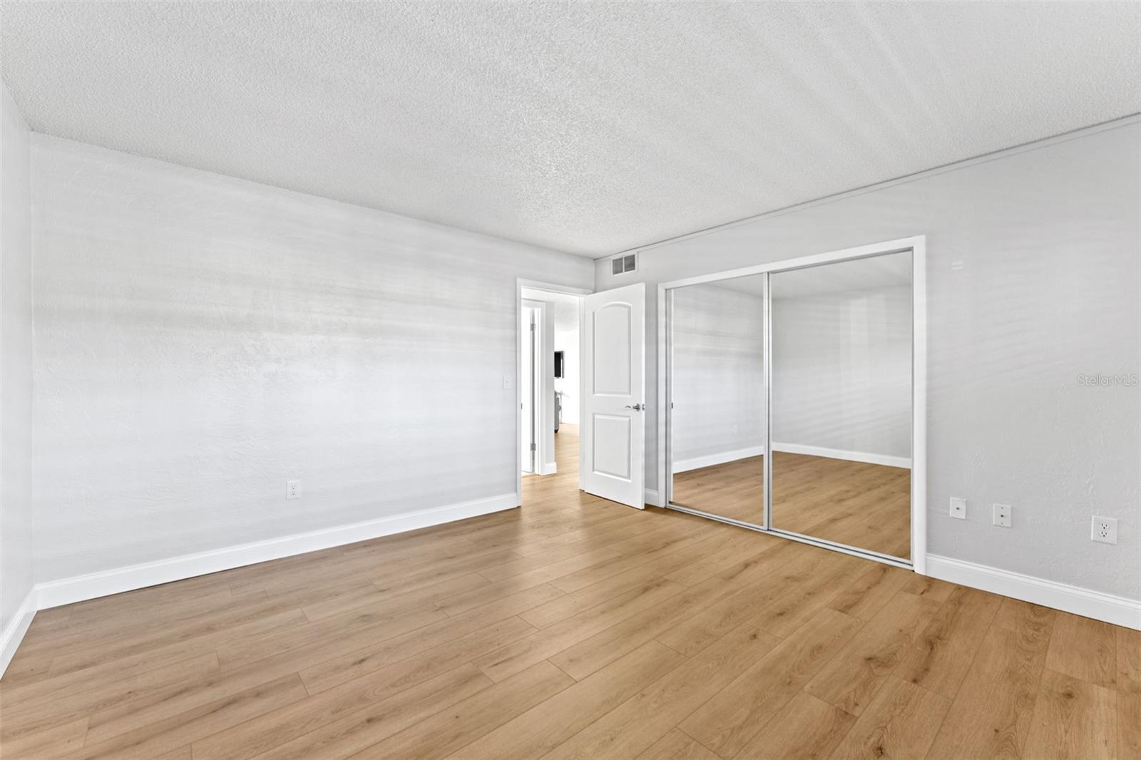 3606 S Peninsula Dr #103 Property Photo 28