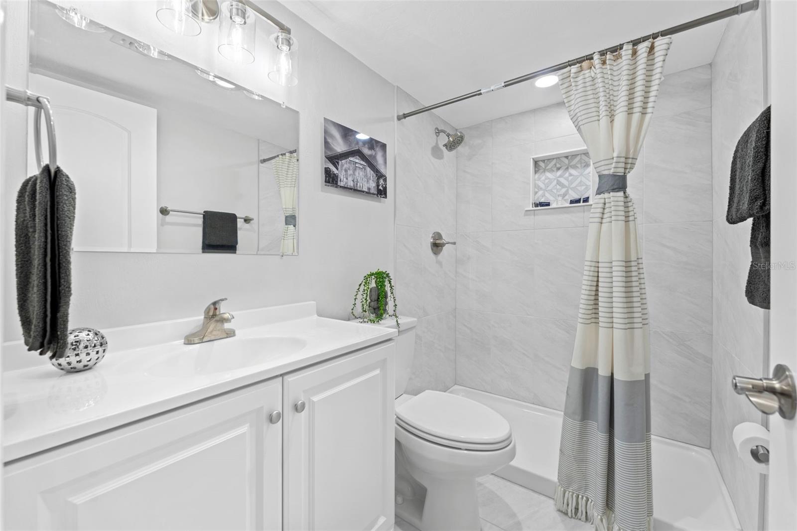 3606 S Peninsula Dr #103 Property Photo 29