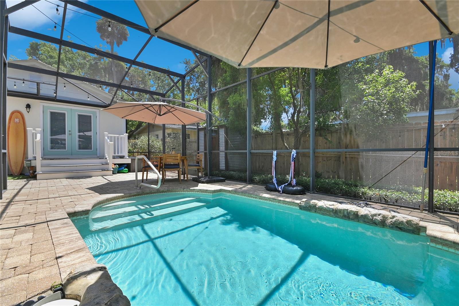 1112 Palmetto St Property Photo 5