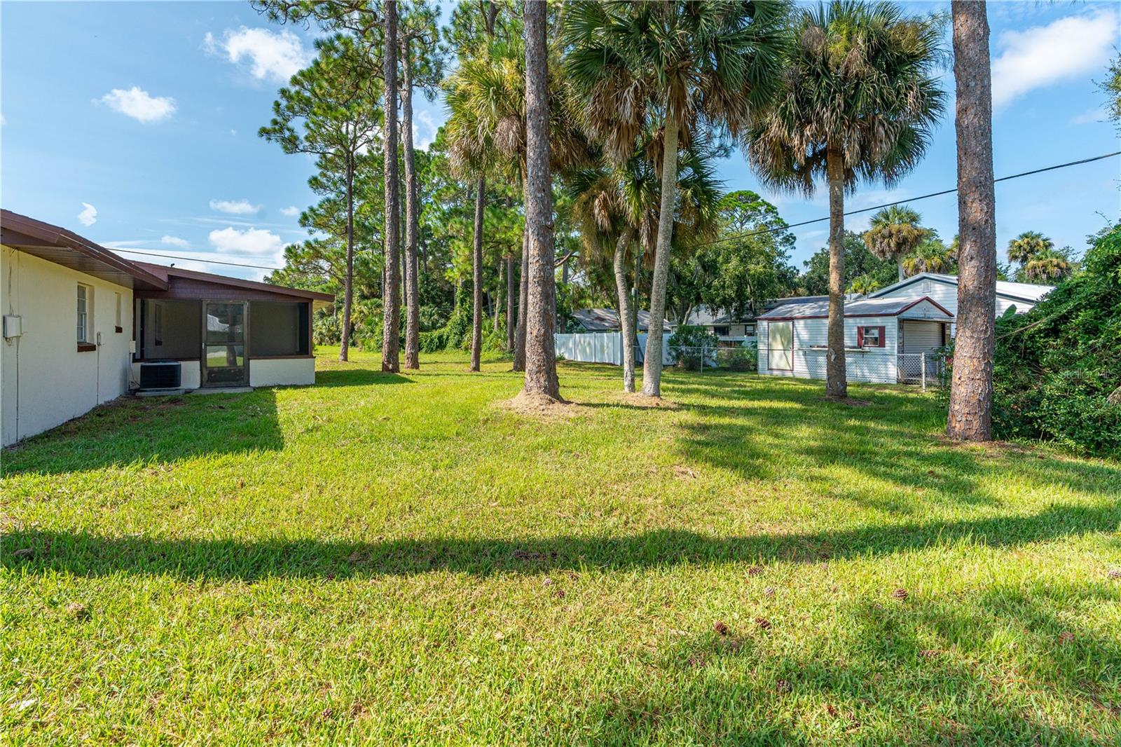 2304 India Palm Dr Property Photo 27