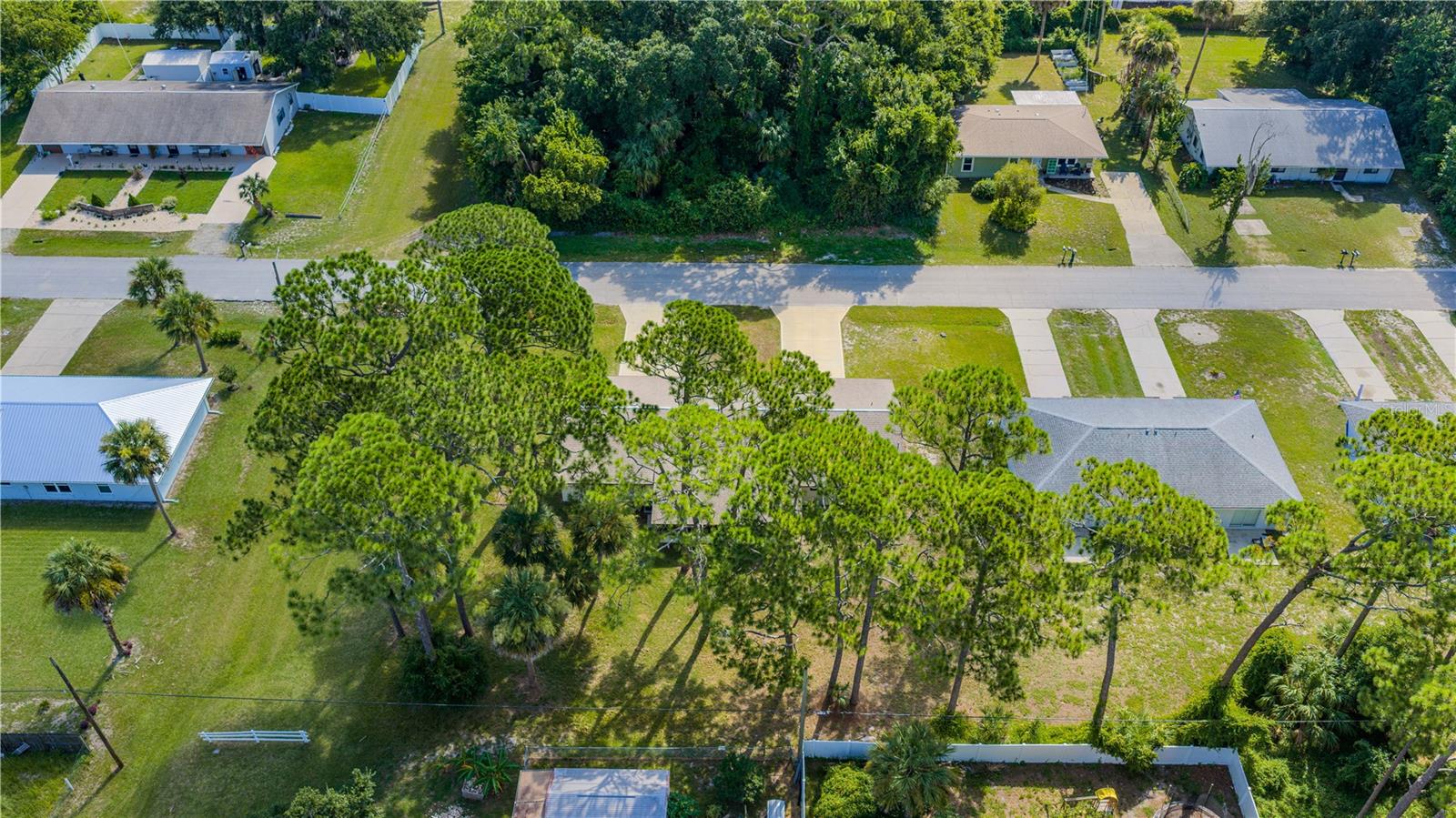 2304 India Palm Dr Property Photo 31